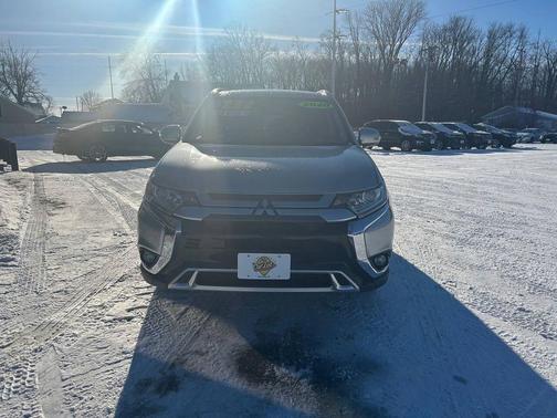 2020 Mitsubishi Outlander SEL