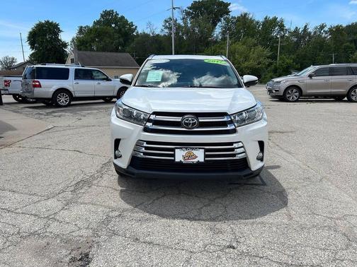 Blizzard Pearl 2017 Toyota Highlander Limited