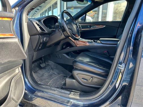 Midnight Sapphire Blue Metallic 2017 Lincoln MKX Reserve