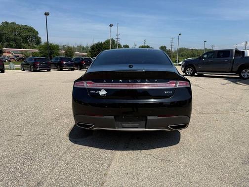 2018 Lincoln MKZ Hybrid Reserve