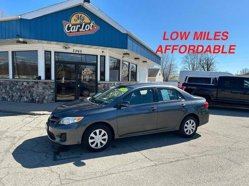 Magnetic Gray Metallic 2011 Toyota Corolla LE