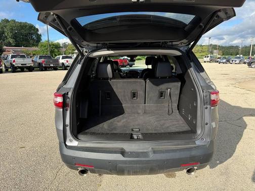 2021 Chevrolet Traverse RS