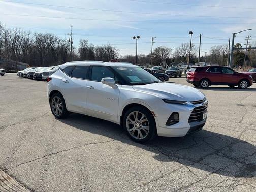 Iridescent Pearl Tricoat 2020 Chevrolet Blazer Premier