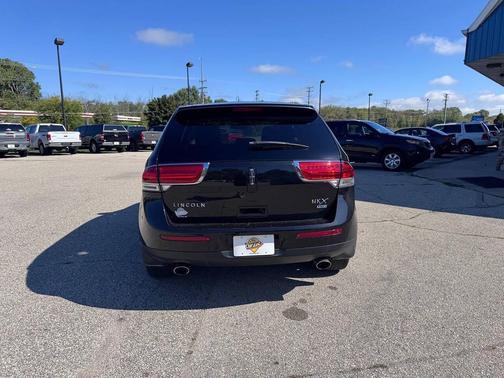 2014 Lincoln MKX Base