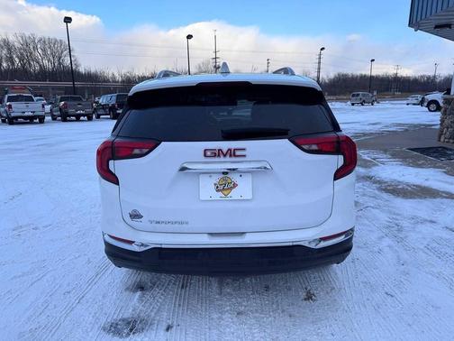 2021 GMC Terrain SLT