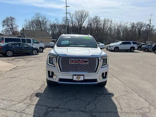 2022 GMC Yukon XL Denali