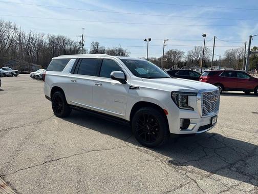 2022 GMC Yukon XL Denali
