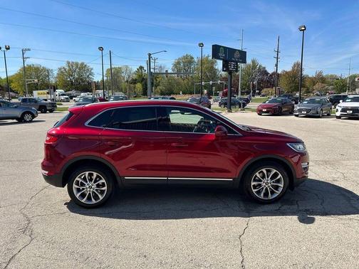 Ruby Red Metallic Tinted Clearcoat 2015 Lincoln MKC Base