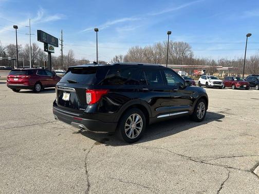 Agate Black 2022 Ford Explorer Limited
