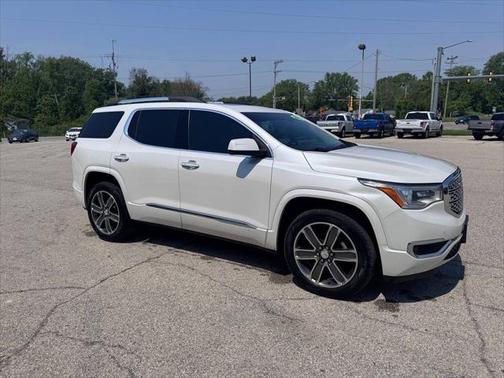 2017 GMC Acadia Denali