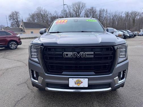 2021 GMC Yukon SLT
