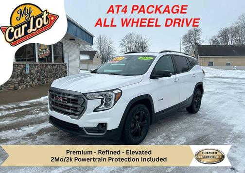 White Frost Tricoat 2022 GMC Terrain AT4
