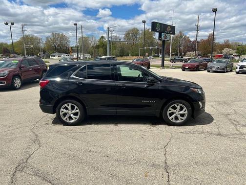 Mosaic Black Metallic 2018 Chevrolet Equinox 2LT