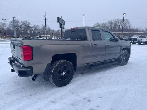 2017 Chevrolet Silverado 1500 2LT