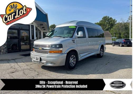 Silver Ice Metallic 2021 Chevrolet Express 2500 LT