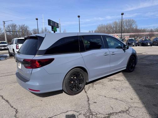 2023 Honda Odyssey Sport