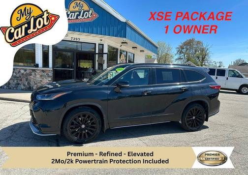 Midnight Black Metallic 2023 Toyota Highlander XSE