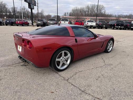 2005 Chevrolet Corvette Base