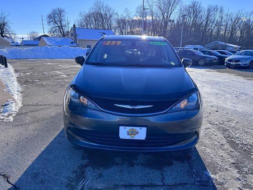 2017 Chrysler Pacifica Touring