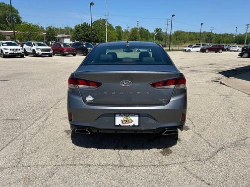 Machine Gray 2018 Hyundai SONATA Sport