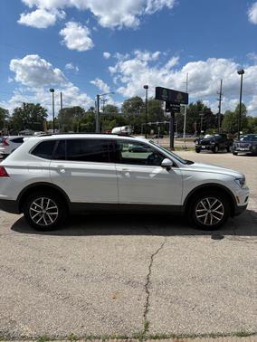 Pure White 2020 Volkswagen Tiguan 2.0T SE 4MOTION