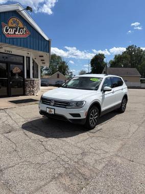 Pure White 2020 Volkswagen Tiguan 2.0T SE 4MOTION