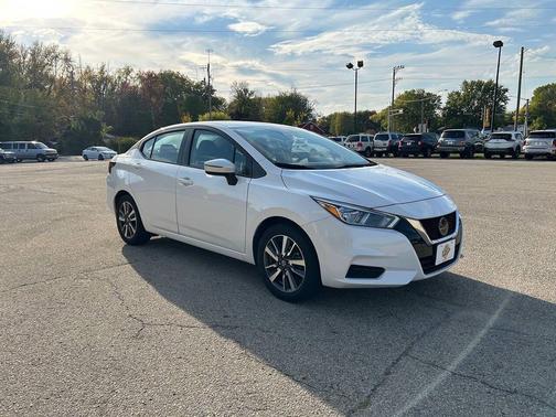 2021 Nissan Versa 1.6 SV