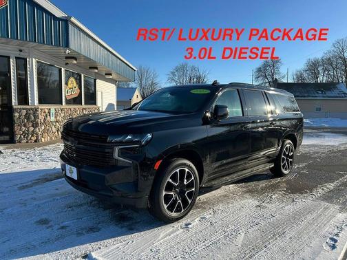 2023 Chevrolet Suburban RST