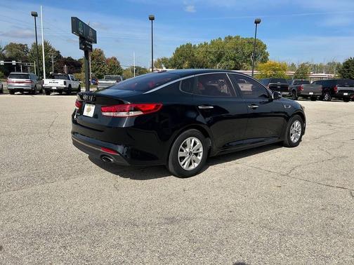 2016 Kia Optima LX