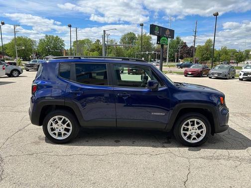 Jetset Blue Clear Coat 2020 Jeep Renegade Latitude
