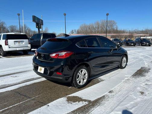 2019 Chevrolet Cruze LT