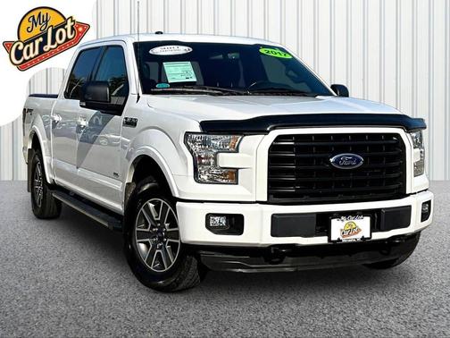 Oxford White 2017 Ford F-150 XLT