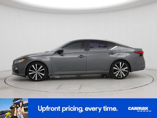 Gray 2020 Nissan Altima SR