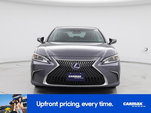 2019 Lexus ES 300h Luxury