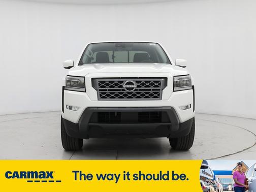 2024 Nissan Frontier SL