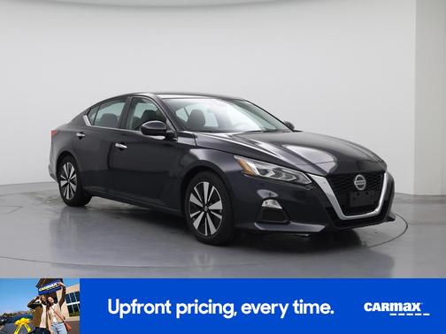 2022 Nissan Altima SV