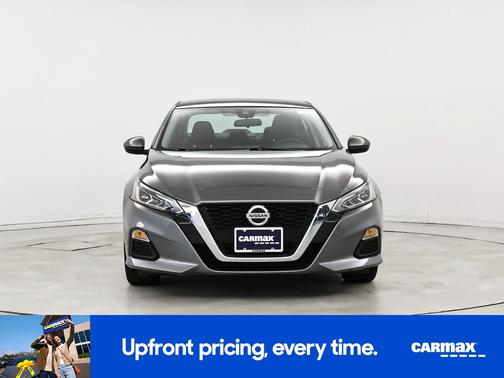 2022 Nissan Altima SV