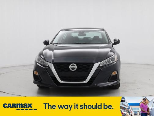 2022 Nissan Altima SV