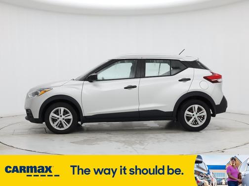 2019 Nissan Kicks S
