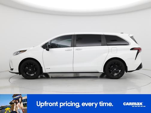 2021 Toyota Sienna XSE
