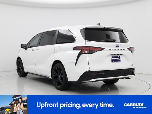 2021 Toyota Sienna XSE