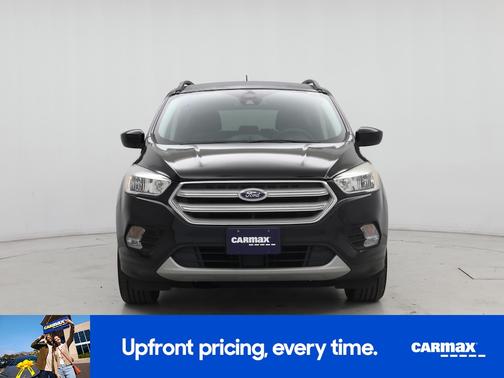 Black 2018 Ford Escape SE