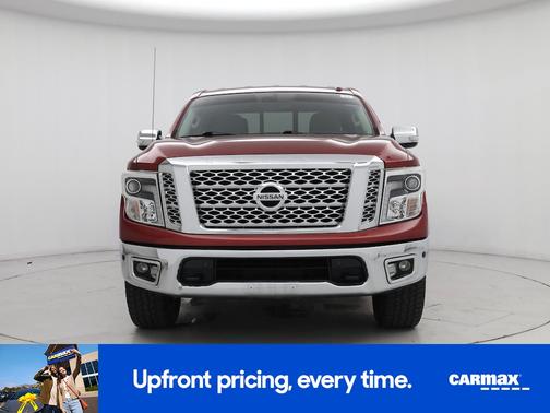 2017 Nissan Titan SL