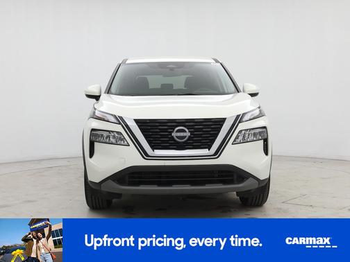 White 2023 Nissan Rogue SV