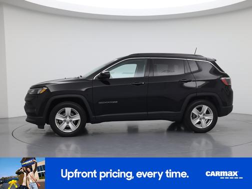 Black 2022 Jeep Compass Latitude