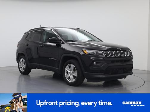 Black 2022 Jeep Compass Latitude