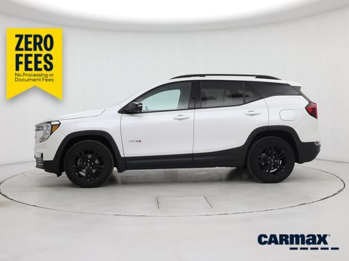 White 2022 GMC Terrain AT4