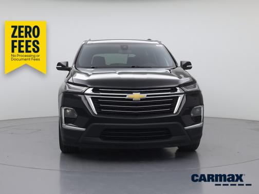 Black 2023 Chevrolet Traverse LT Cloth