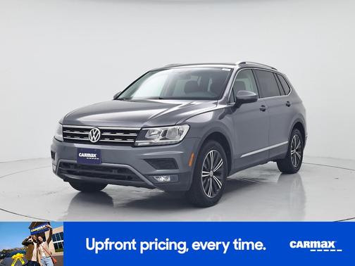 Gray 2019 Volkswagen Tiguan SEL