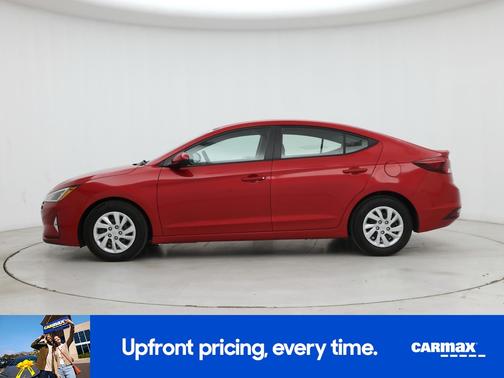 Red 2020 Hyundai ELANTRA SE
